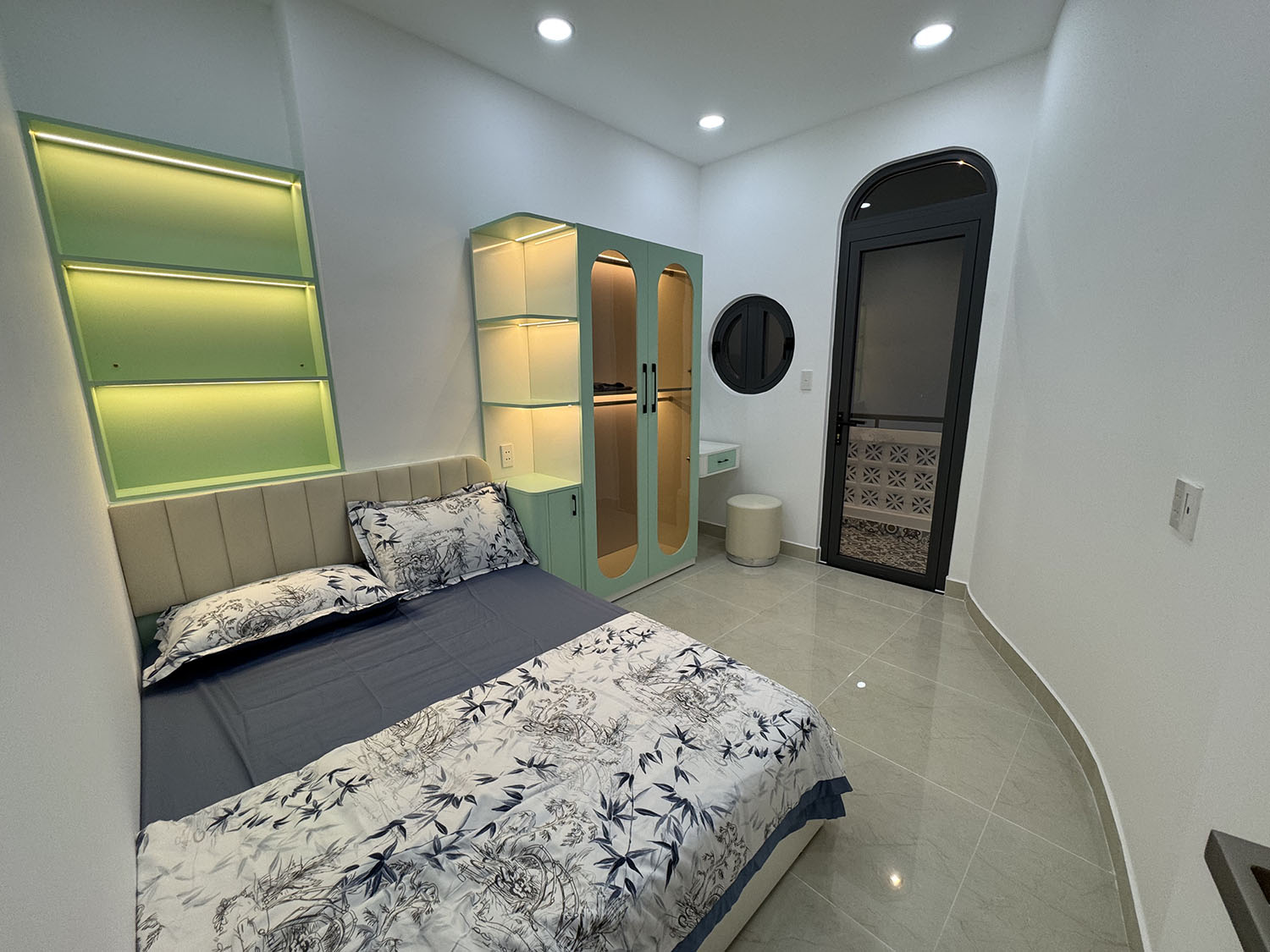 Luxury House 1 lầu đẹp lung linh, full nội thất cao cấp, có phòng tầng trệt khu VIP Hoàng Văn Thụ